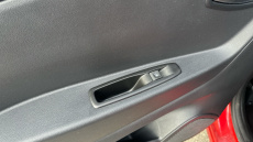 Renault Captur 1.2 TCE Dynamique S Nav 5dr Petrol Hatchback